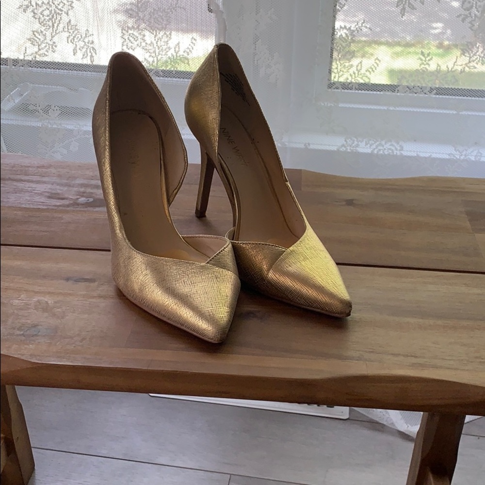 Nine West gold heels